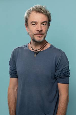 Portrait de Fabrice Caro